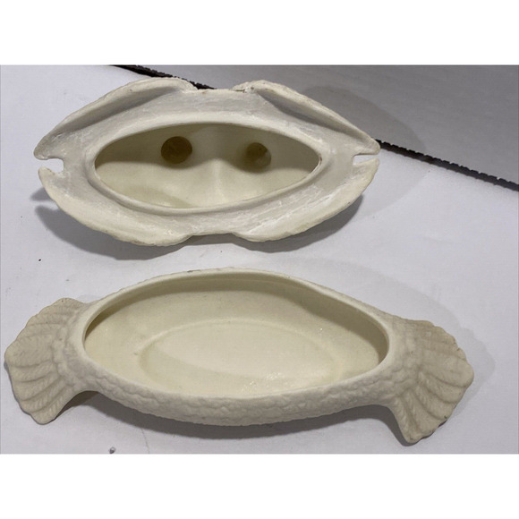 LOVE DOVES WHITE PORCELAIN TRINKET BOX, Birds, Knick Knacks - Picture 5 of 9